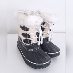 Arctix Little Girl Snow Boots - Size 11